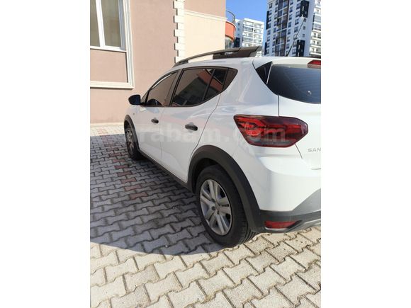Sahibinden Dacia Sandero Stepway 1.0 Tce Essential 2023 Model