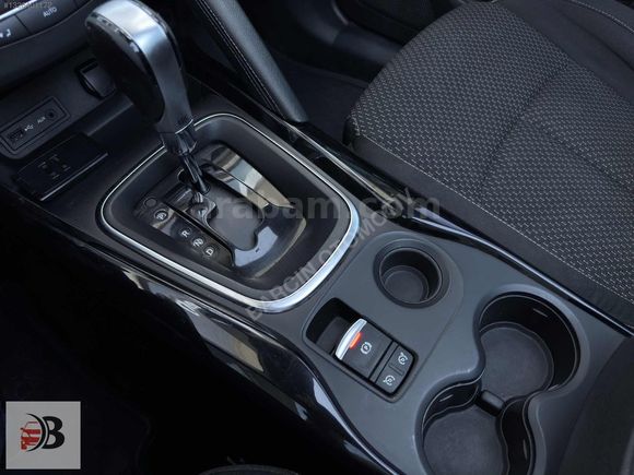 BARÇINDAN 2017 Renault Kadjar 1.5 dCi Touch Roof Cam Tavan