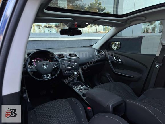 BARÇINDAN 2017 Renault Kadjar 1.5 dCi Touch Roof Cam Tavan