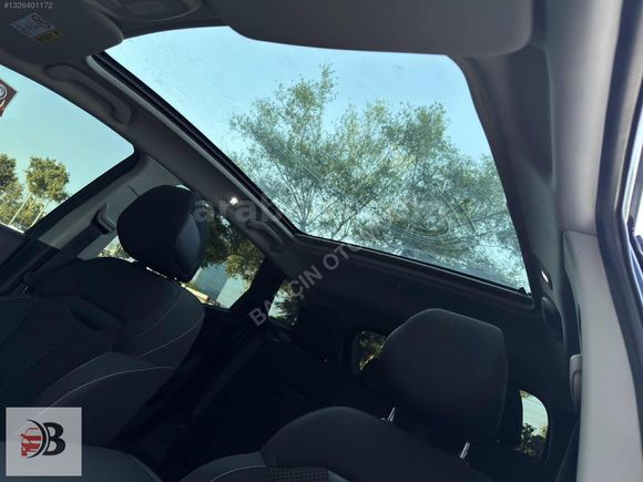 BARÇINDAN 2017 Renault Kadjar 1.5 dCi Touch Roof Cam Tavan