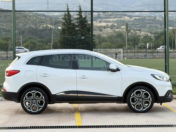MİRAÇ AUTO DAN HATASIZ BOYASIZ CAM TAVANLI KADJAR EN DOLUSU