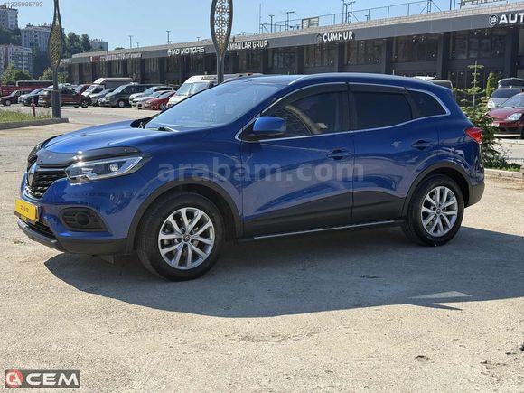 CEM AUTO'DAN 2020 MODEL RENAULT KADJAR 1.3 TCE TOUCH ROOF