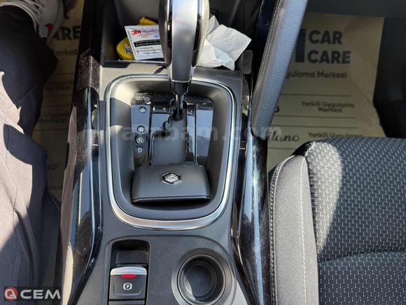 CEM AUTO'DAN 2020 MODEL RENAULT KADJAR 1.3 TCE TOUCH ROOF
