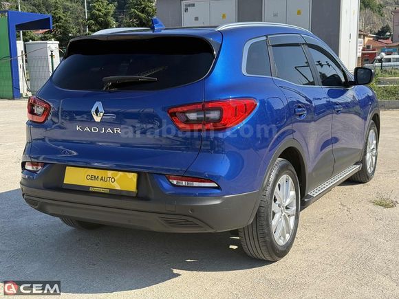CEM AUTO'DAN 2020 MODEL RENAULT KADJAR 1.3 TCE TOUCH ROOF