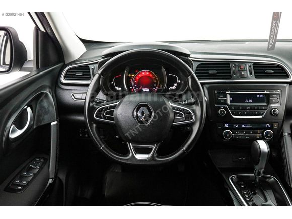 2019 MODEL HATASIZ BOYASIZ İLK ELDEN BİRİNCİ SINIF MAKYAJLI KASA