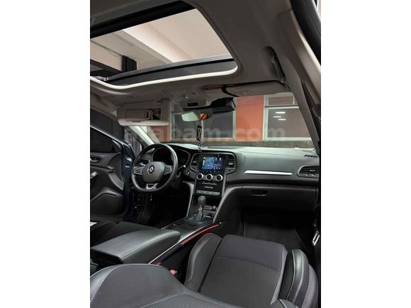 Sahibinden Renault Megane 1.3 TCe Icon 2025 Model 