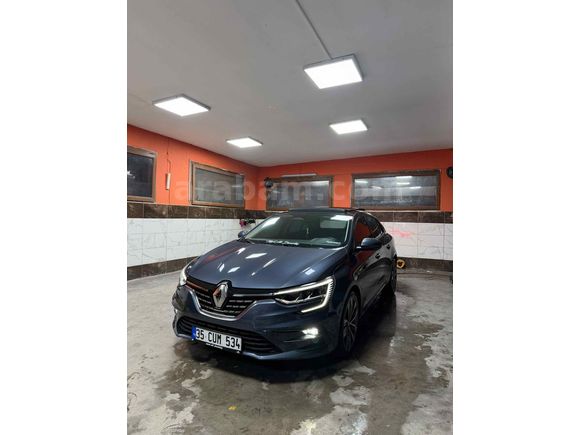 Sahibinden Renault Megane 1.3 TCe Icon 2025 Model 
