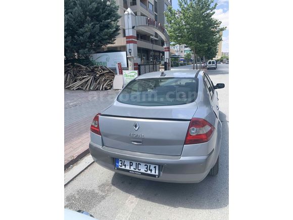 Sahibinden Renault Megane 1.5 dCi Dynamique 2004 Model 