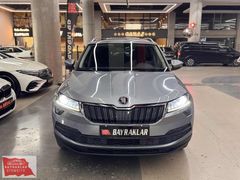BAYRAKLAR'DAN 2019 SKODA KAROQ 1.6TDI STYLE DSG CAMTVN/BOYASIZ