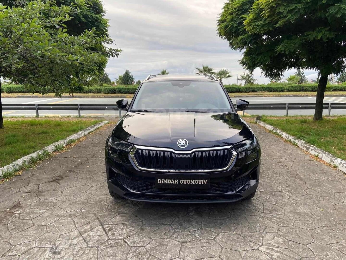 SKODA KAROQ HATASIZ BOYASIZ SIFIR MUAYENE 3