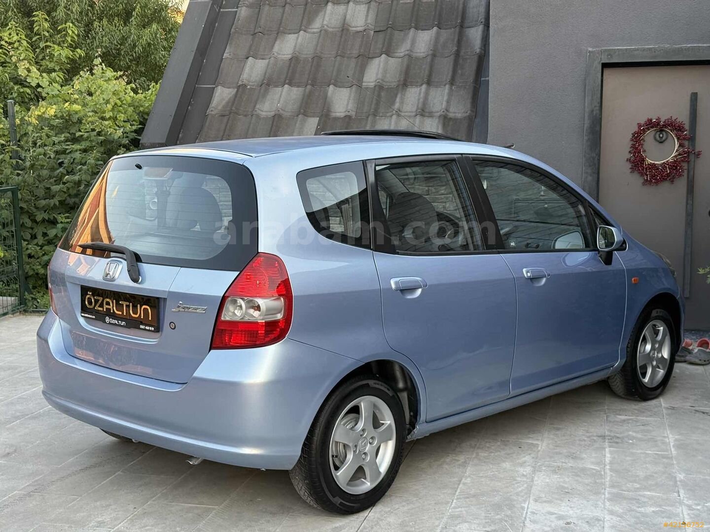 Galeriden Honda Jazz 1.4 ES 2002 Model Niğde 250.000 km Turkuaz 6