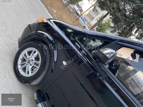 BERKAY CARS dan minibüs ruhsatlı hatasız