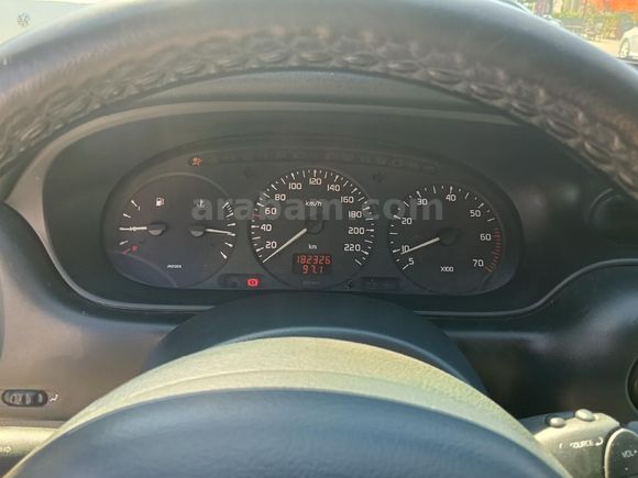 Sahibinden Renault Megane 2.0 RXT 1998 Model