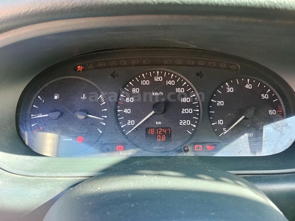 Sahibinden Renault Megane 2.0 RXT 1998 Model