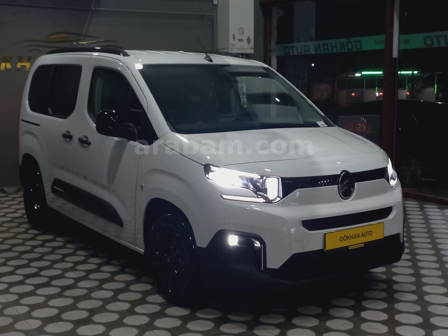 Galeriden Citroen Berlingo 1.5 BlueHDI Plus 2025 Model Erzurum 0 km Beyaz 1