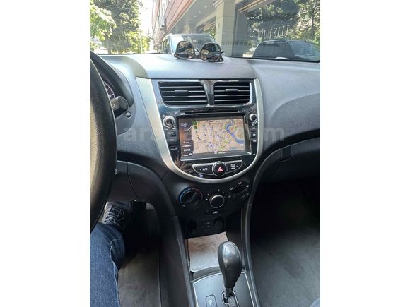 Sahibinden Hyundai Accent Blue 1.6 CRDI Mode Plus 2018 Model 
