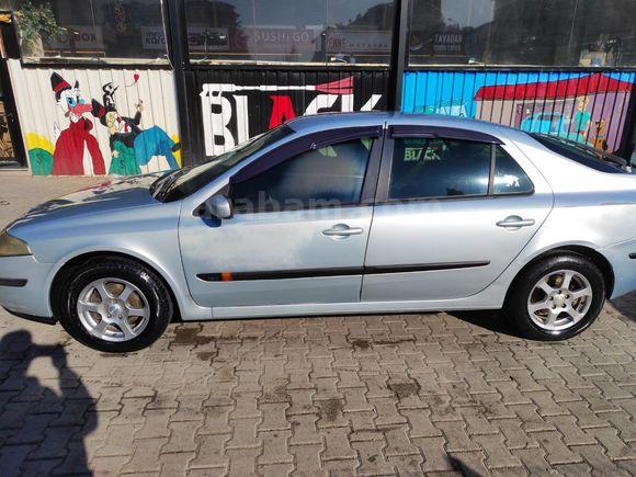 Sahibinden Renault Laguna 1.6 Expression 2004 Model