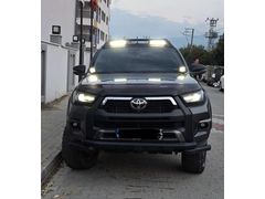 Sahibinden Toyota Hilux 2.4 D-4D 4x4 Invincible 2022 Model 