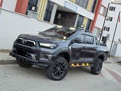 Sahibinden Toyota Hilux 2.4 D-4D 4x4 Invincible 2022 Model 