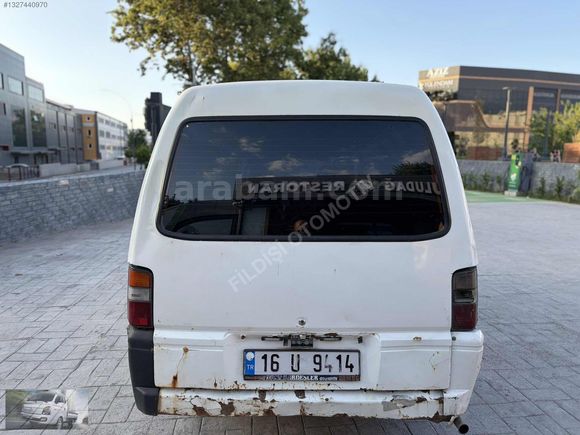 2000 MITSUBISHI L 300 PANELVAN