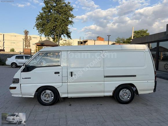 2000 MITSUBISHI L 300 PANELVAN