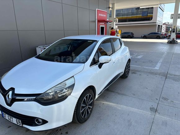 Sahibinden Renault Clio 1.2 Joy 2015 Model  54.000 km Beyaz