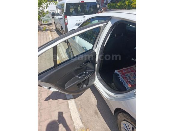 Sahibinden Fiat Egea 1.4 Fire Easy 2025 Model