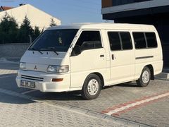 L300 2005 model
