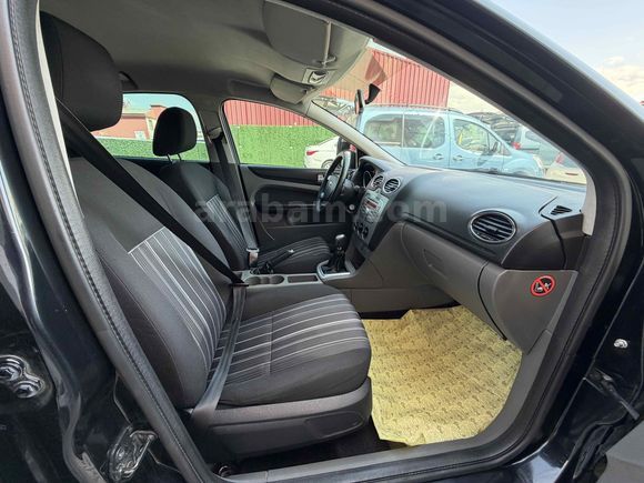 ORJİNAL HATASIZ Ford Focus 1.6 TDCi Trend 2010 Model Van