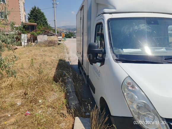 Galeriden Renault Master 2.3 DCi Uşak