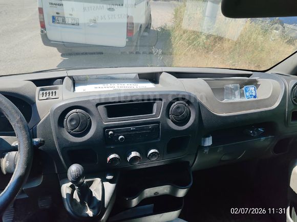Galeriden Renault Master 2.3 DCi Uşak