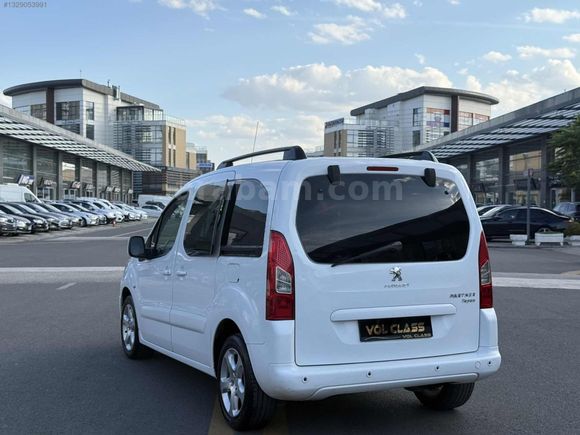 HATASIZ BOYASIZ PARTNER 1.6 HDİ ZENİTH CAM TAVAN