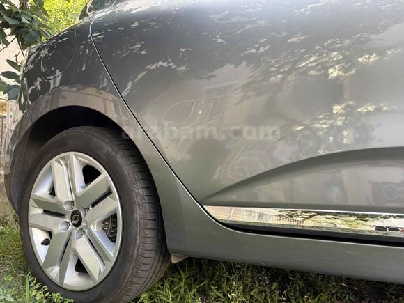 Sahibinden Renault Clio 1.0 TCe Evolution 2024 Model 
