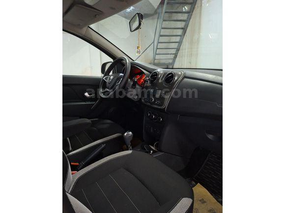 Sahibinden Dacia Sandero 0.9 TCe Stepway Easy-R 2020 Model