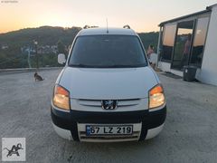 2005 MODEL DEĞİSENSİZ YENİ MUAYNELİ PEJO PARTNER