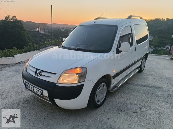 2005 MODEL DEĞİSENSİZ YENİ MUAYNELİ PEJO PARTNER