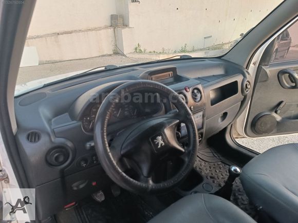 2005 MODEL DEĞİSENSİZ YENİ MUAYNELİ PEJO PARTNER