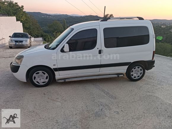2005 MODEL DEĞİSENSİZ YENİ MUAYNELİ PEJO PARTNER
