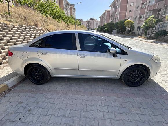 Sahibinden orj  km değişensiz Linea