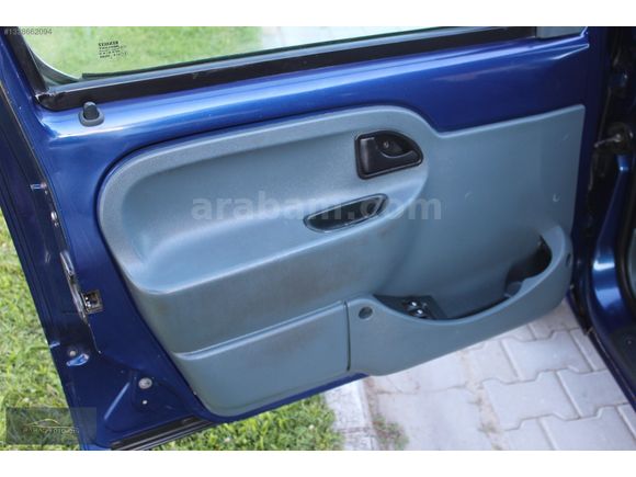 2000 RENAULT KANGO 1.4/RTE OTOMOBİL RUHSATLI/DEĞİŞENSİZ HİDROLİK