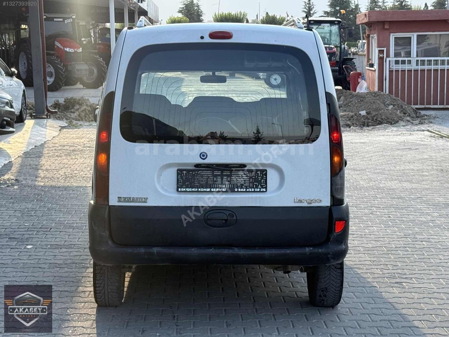Galeriden Renault Kangoo 1.9 D 2002 Model Eskişehir 355.000 km Beyaz 5