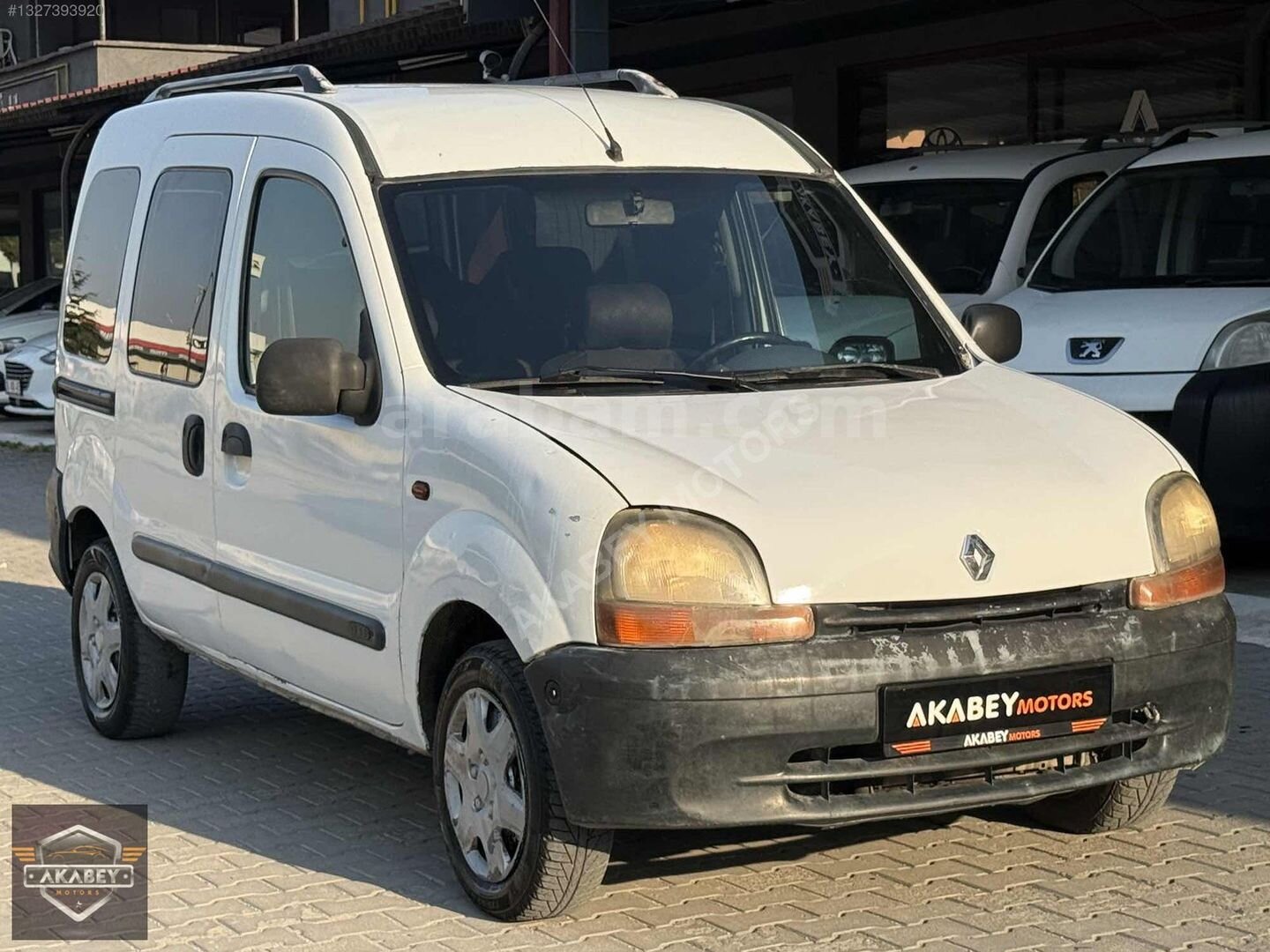 Galeriden Renault Kangoo 1.9 D 2002 Model Eskişehir 355.000 km Beyaz 3