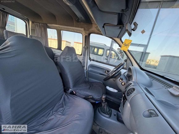 SAHRA MOTORS'DAN 2000 RENAULT KANGO 1.9D OTOMOBİL RUHSAT 224.KM
