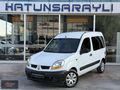 RENAULT KANGO 1.5 DCİ 2004 MODEL