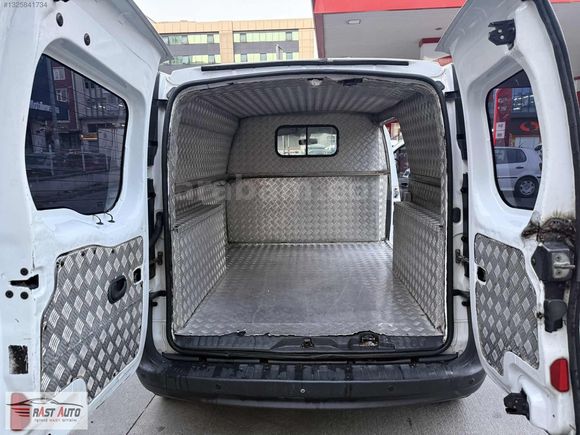 RAST AUTO 2017 RENAULT KANGOO MAXİ 245 BİN KM