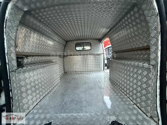 RAST AUTO 2017 RENAULT KANGOO MAXİ 245 BİN KM