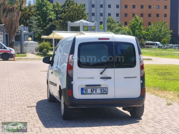 DEĞiŞENSİZ 2018 MODEL RENAULT KANGO MAXİ 1.5 DCI JOY