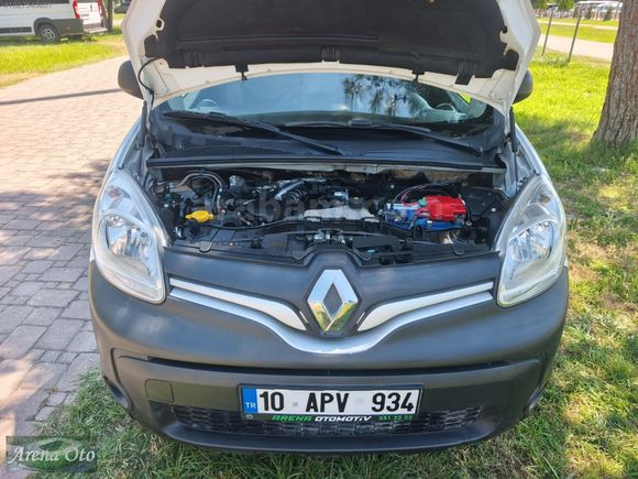 DEĞiŞENSİZ 2018 MODEL RENAULT KANGO MAXİ 1.5 DCI JOY