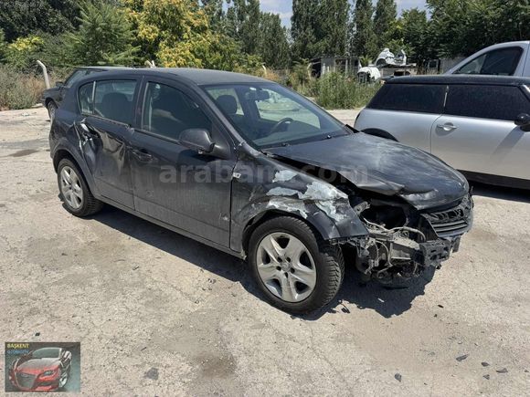 BAŞKENT HASARLIOTO'dan 2012 MODEL ASTRA 1.6 LPĞ KAPORTA HASARLI