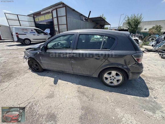BAŞKENT HASARLIOTO'dan 2012 MODEL ASTRA 1.6 LPĞ KAPORTA HASARLI